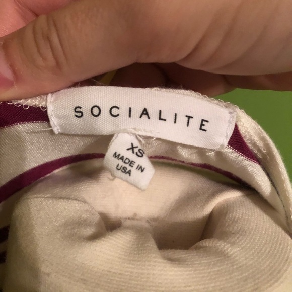 Magenta striped dress - Picture 3 of 3